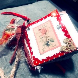Mini Valentines Junk Journal